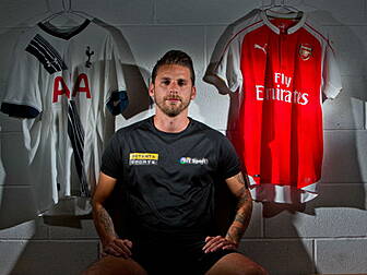 David Bentley lifts lid on Tot...